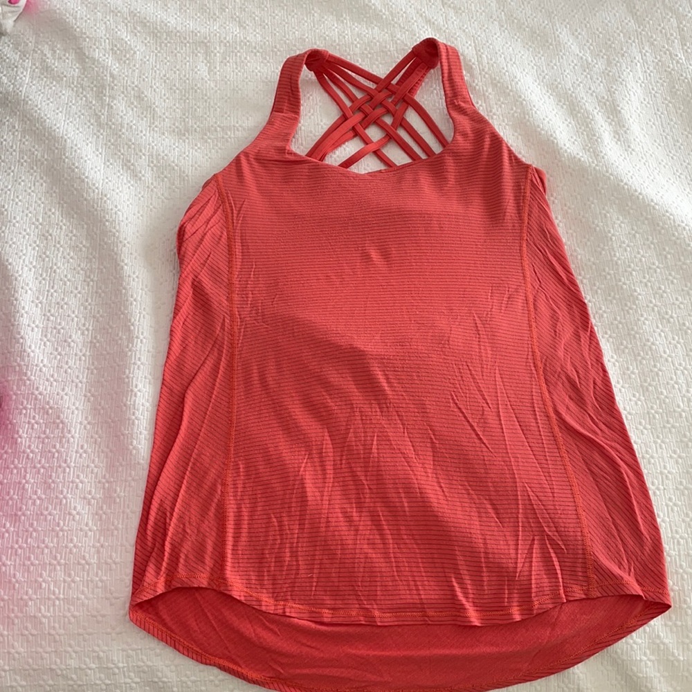 Guc lululemon tank top sz 8